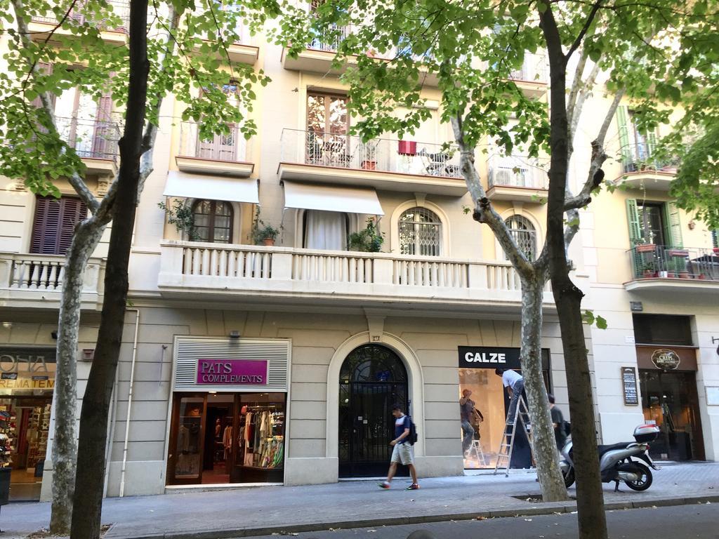 Gaudi Sdb Apartamento Barcelona Exterior foto