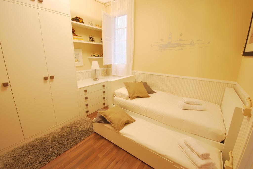 Gaudi Sdb Apartamento Barcelona Exterior foto