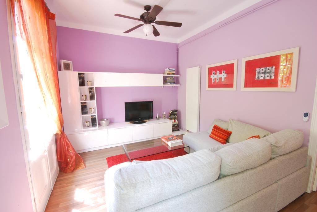 Gaudi Sdb Apartamento Barcelona Exterior foto
